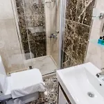 Hotel The Camelot Estambul