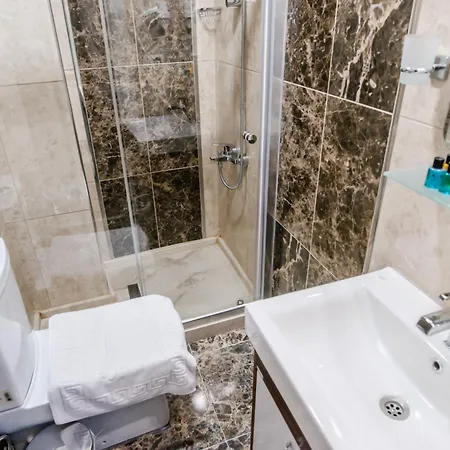 Hotel The Camelot Istanbul