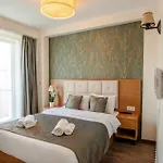 The Camelot 3* Istambul